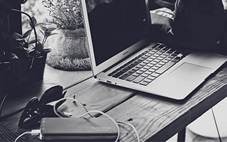 江苏苏宁在比赛中展现出优势，取得胜利